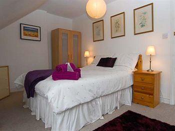 Anchor House Bed and Breakfast Dartmouth Eksteriør billede