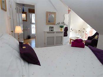 Anchor House Bed and Breakfast Dartmouth Eksteriør billede
